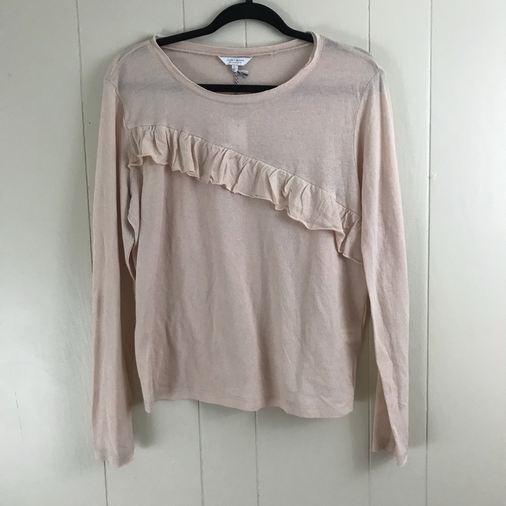 ⭐️HP⭐️ Lucky Brand ruffle top